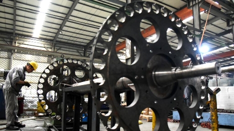 Chine : le secteur manufacturier ralentit en juillet, mais les nouveaux moteurs de l'industrie restent résilients